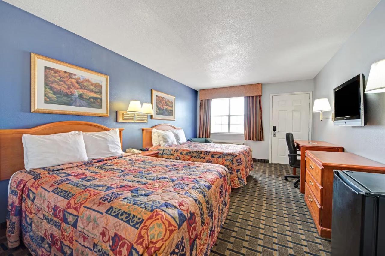 Day Star Dallas